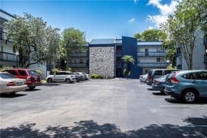 3090 Holiday Springs Blvd 305, Margate