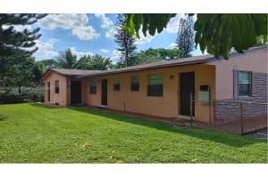 5210 Nw 16th St 3, Lauderhill