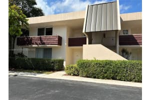 2701 S Palm Aire Dr 104, Pompano Beach