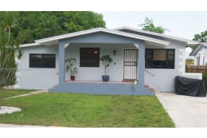 1930 Nw 55th St, Miami