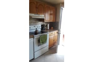 2950 Nw 46th Ave 101a, Lauderdale Lakes