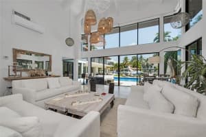 201 Knollwood Dr, Key Biscayne