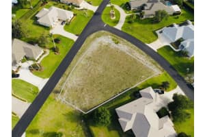 2719 Island Drive, Sebring