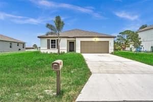 2033 Sw Castinet Ln, Port Saint Lucie