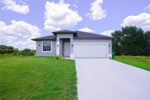8045 N Buttercup Cir, La Belle