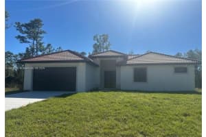 2002 E 13th St, Lehigh Acres