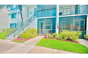 296 Racquet Club Rd 104, Weston 296 Racquet Club Rd 104, Weston