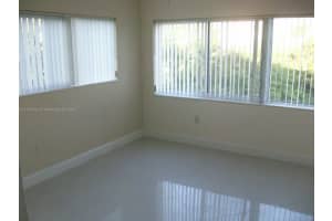 10001 W Bay Harbor Dr 306, Bay Harbor Islands