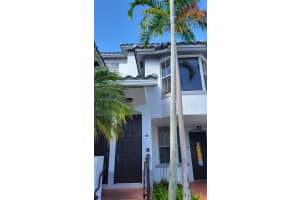 715 Sw 148th Ave 604, Sunrise