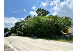 1225 Sw 12th Ct Sw, Vero Beach