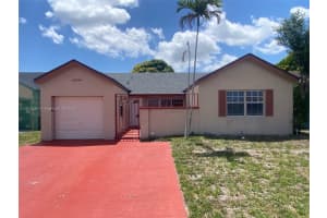 20316 Nw 32nd Path, Miami Gardens