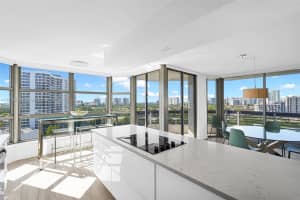 3530 Mystic Pointe Dr 1206, Aventura