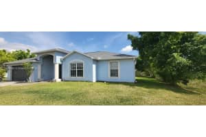 2022 Nw 9th Terrace, Cape Coral