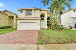 2434 Sw 157th Ave, Miramar
