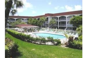 541 Blue Heron Dr 218, Hallandale Beach