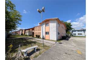 19080 Ne 3rd Ct 311, Miami