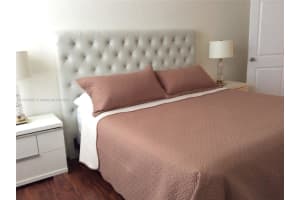 100 Lincoln Road 1214, Miami Beach