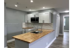 5415 Nw 22nd St 5415, Lauderhill