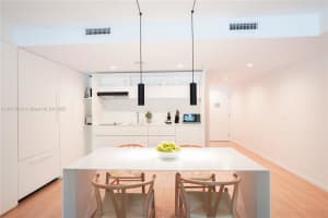 291 Bal Bay Drive 405, Bal Harbour