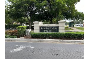2851 E Sunrise Lakes Dr 205, Sunrise