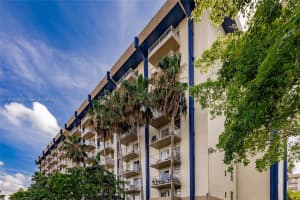 801 Nw 47th Ave 409w, Miami