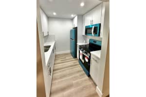 150 Sw 134th Way 206r, Pembroke Pines