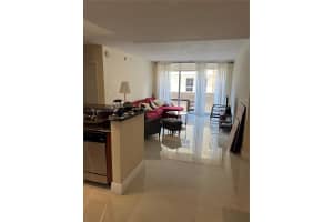 3232 Sw 22nd Ter 201, Miami