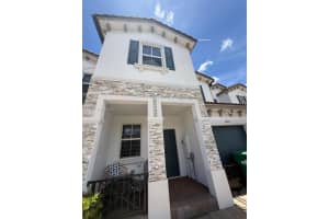 12633 Nw 23rd Pl, Miami