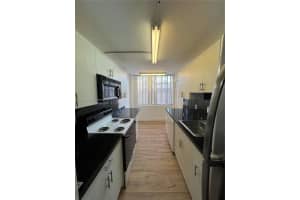 12105 Ne 6th Ave 201, North Miami