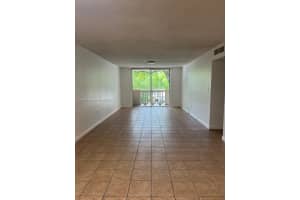 1800 Sans Souci Blvd 338, North Miami