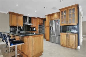 11763 Sw 15th St, Miami