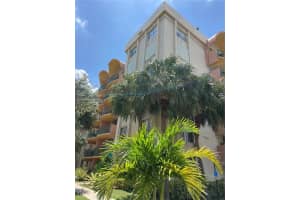 9350 Fontainebleau Blvd 609, Miami