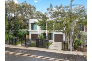 3614 Thomas Ave, Miami