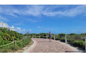 335 Ocean Dr 215, Miami Beach