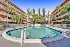 180 Ne 12th Ave 14a, Hallandale Beach