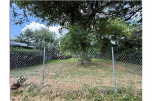 701 Ne 68th St, Miami