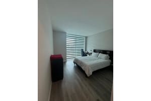 1900 N Bayshore Dr 3909, Miami