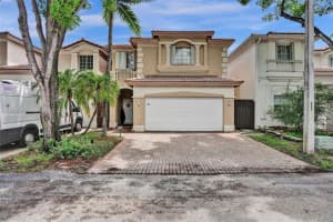 11222 Nw 73rd Ter, Doral