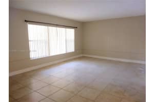 10001 W Bay Harbor Dr 204, Bay Harbor Islands