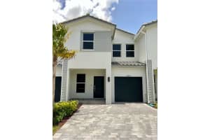 , Pembroke Pines