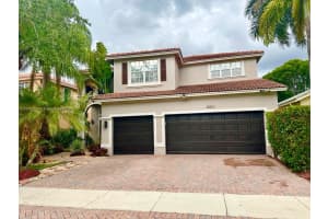 19421 Stonebrook St, Weston