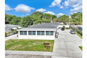12400 Ne 11th Ct 1, North Miami