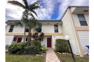 3321 Raleigh St 3h, Hollywood