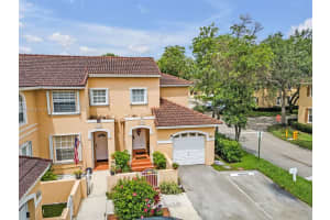 14621 Balgowan Rd 206-3, Miami Lakes