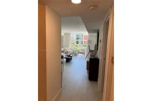 210 172nd St 442, Sunny Isles Beach