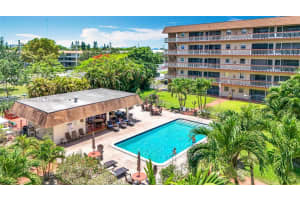 5300 Washington St U305, Hollywood