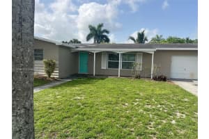 2720 Sw 18th St, Fort Lauderdale