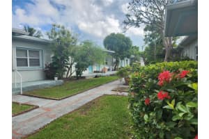 1239 Marseille Dr 4, Miami Beach