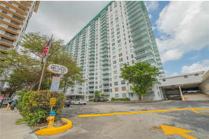 301 174th St 2317, Sunny Isles Beach