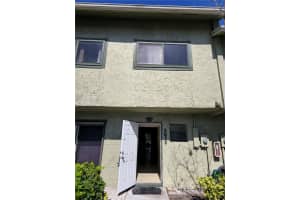 3872 Nw 76th Ave, Sunrise